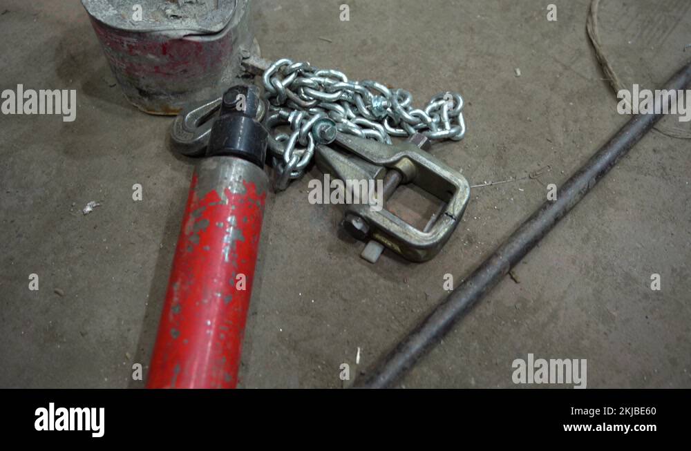 Cylinder shop Stock Videos & Footage HD and 4K Video Clips Alamy