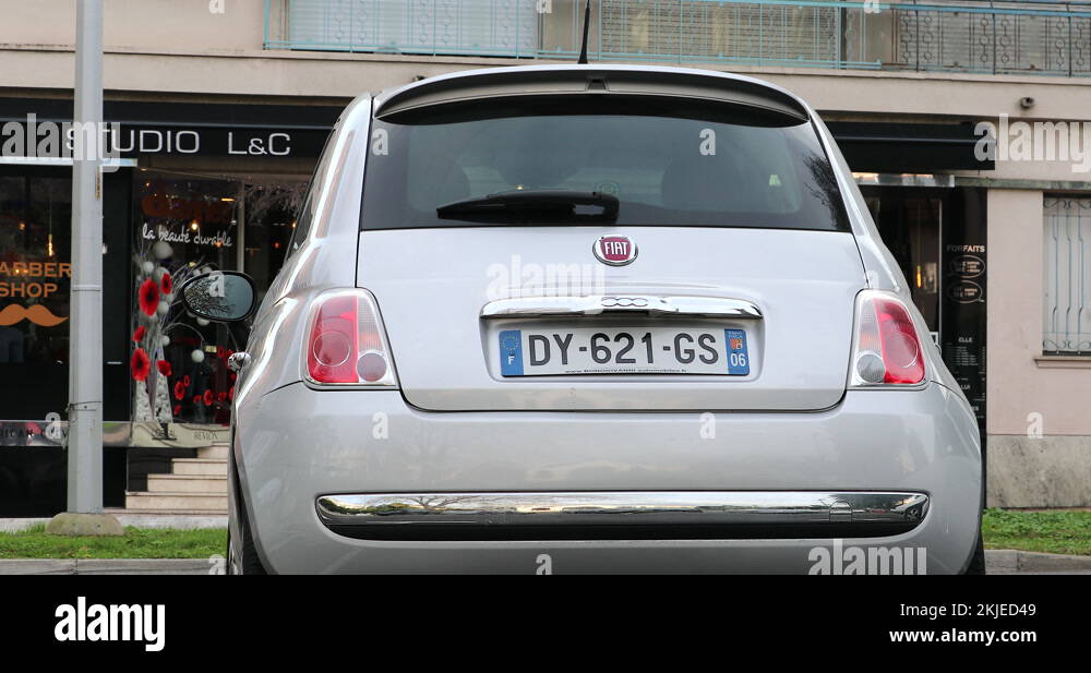 Fiat 500 city car Stock Videos & Footage HD and 4K Video Clips Alamy