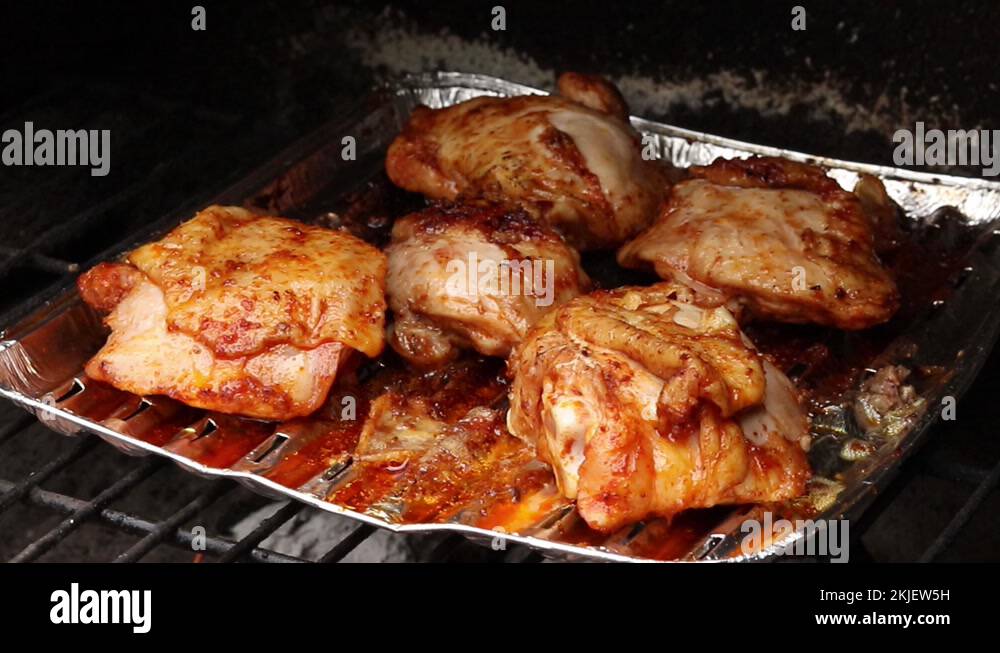 Boiling Fat Fat quarter Stock Videos & Footage - HD and 4K Video Clips - Alamy