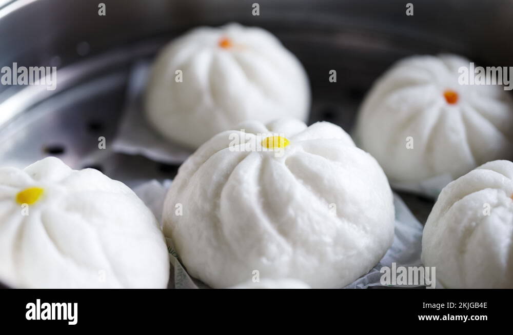 Timelapse of steaming bun dim sum in the hot pot Stock Video Footage