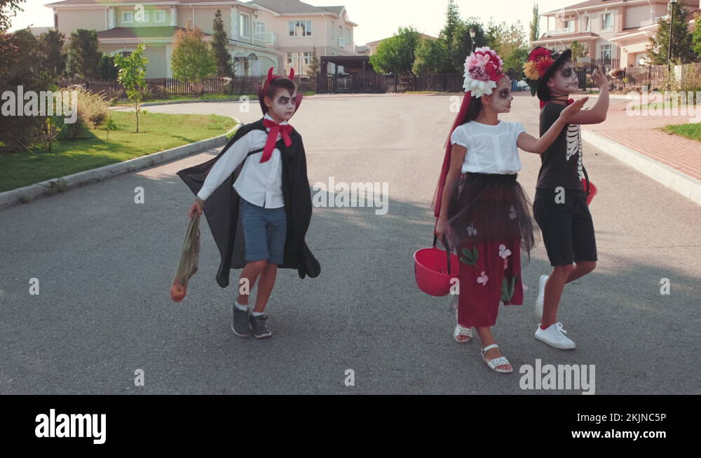 Children wearing traditional costumes in Stock Videos & Footage HD