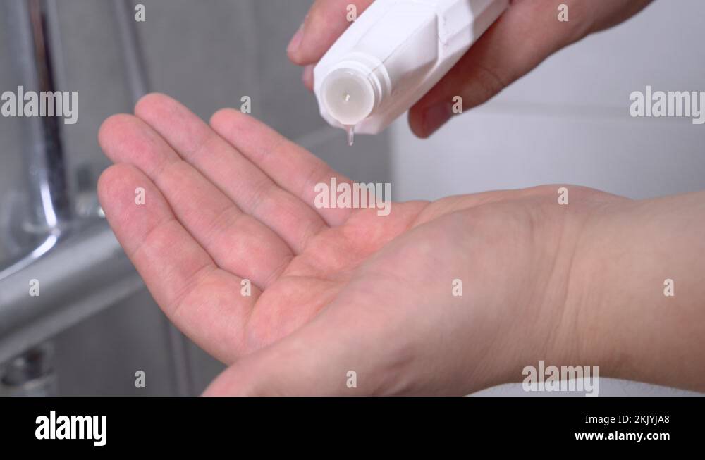 Hair gel in hand Stock Videos & Footage HD and 4K Video Clips Alamy