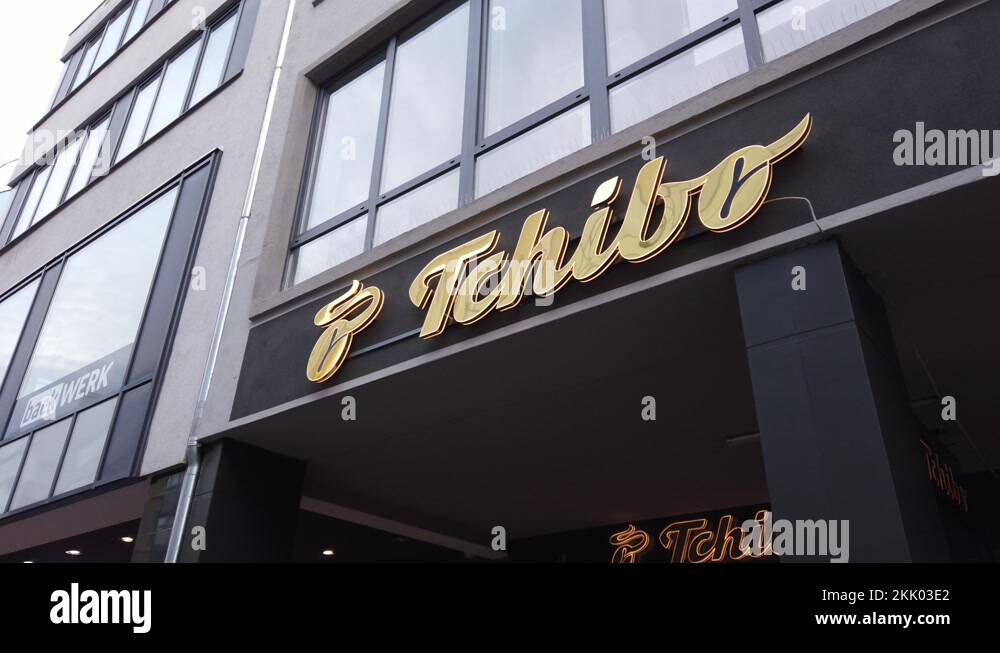 Tchibo logo Stock Videos & Footage - HD and 4K Video Clips - Alamy