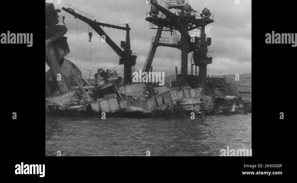 Underwater submarine wreckage Stock Videos & Footage HD and 4K Video Clips Alamy