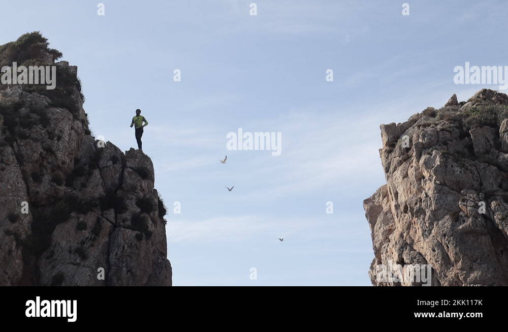 cliff jumping Stock Videos & Footage HD and 4K Video Clips Alamy