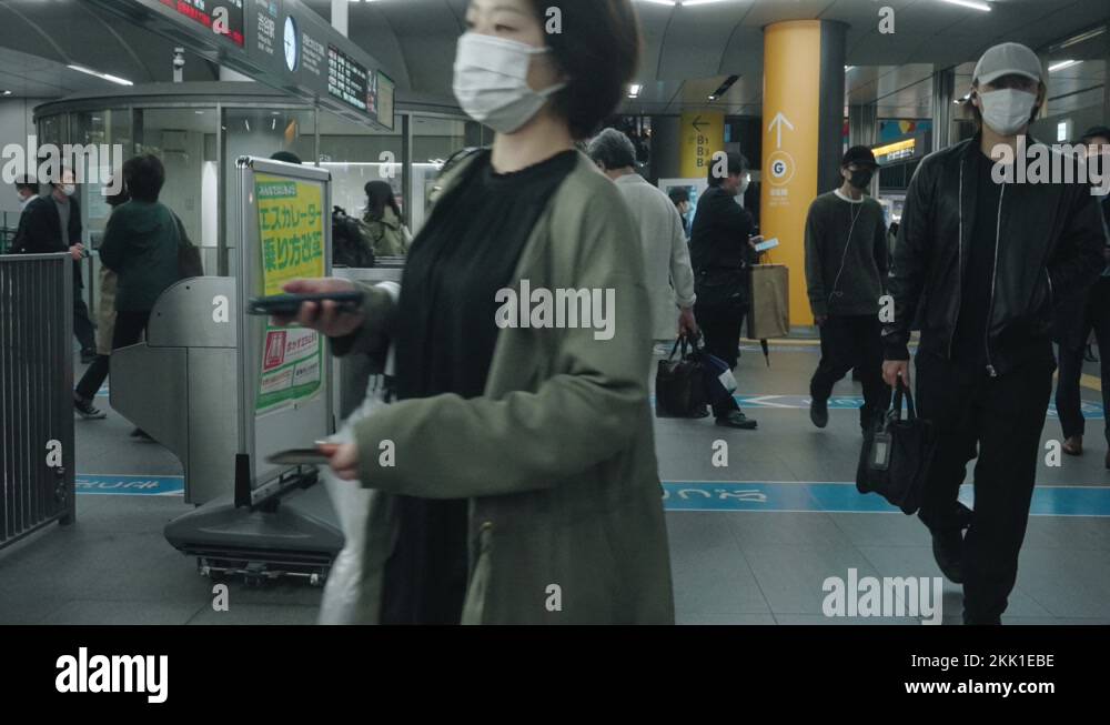 People Wearing Masks Inside The Shibuya JR Train Station By Ticket Gate Stock Video Footage Alamy