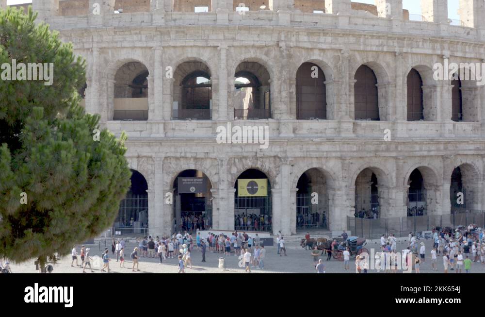 Rome statues Stock Videos & Footage - HD and 4K Video Clips - Alamy