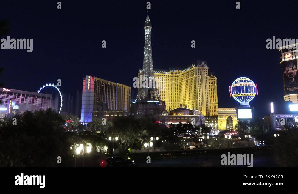 Las vegas strip las vegas strip eiffel tower Stock Videos & Footage