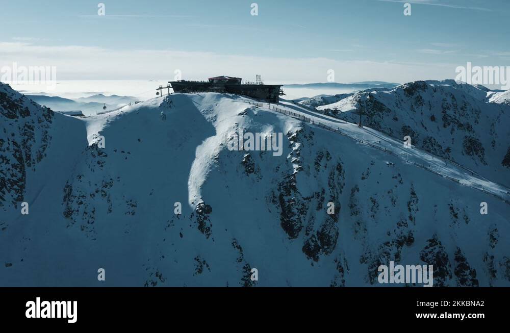 Ski resort gondola Stock Videos & Footage - HD and 4K Video Clips - Alamy