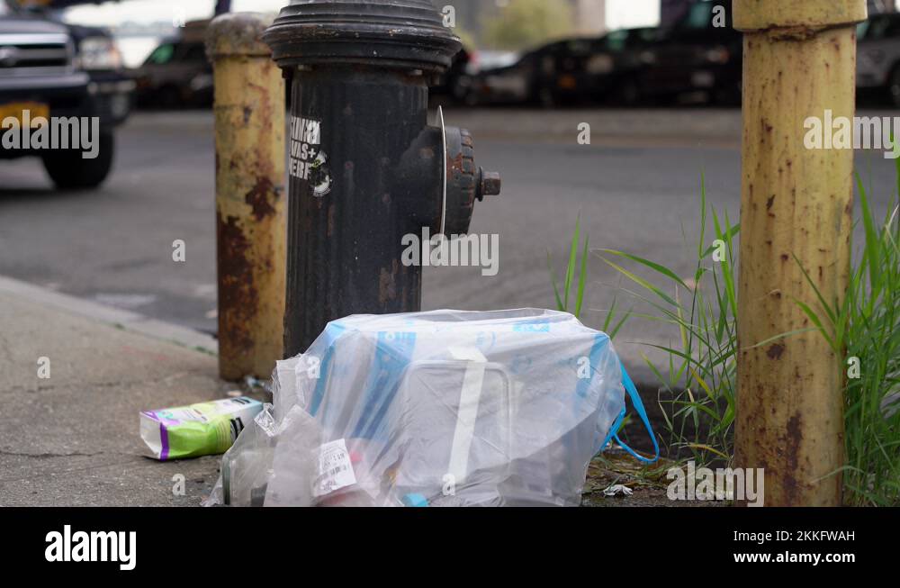 Plastic pollution metropolitan Stock Videos & Footage HD and 4K Video