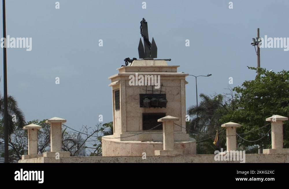 Parque de la Marina (La Marina Park), Cartagena, Colombia Stock Video