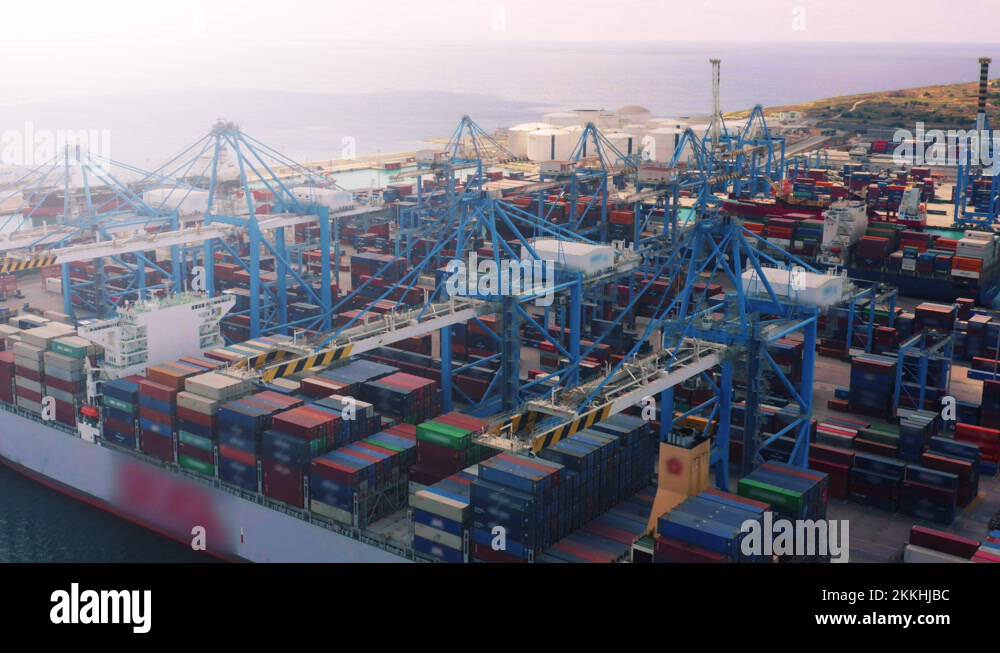 Loading unloading container ships Stock Videos & Footage - HD and 4K ...