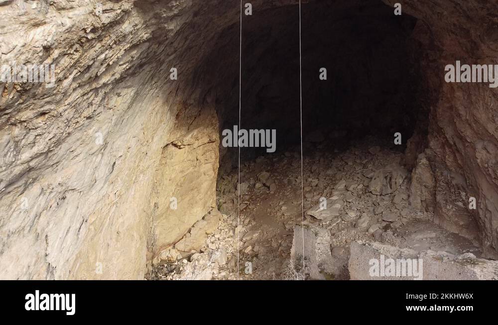 Rescue ropes Stock Videos & Footage - HD and 4K Video Clips - Alamy