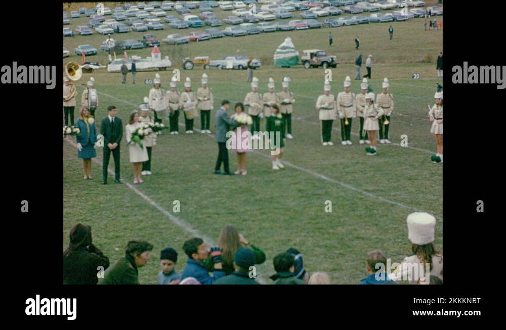 Mascot cheerleader Stock Videos & Footage HD and 4K Video Clips Alamy