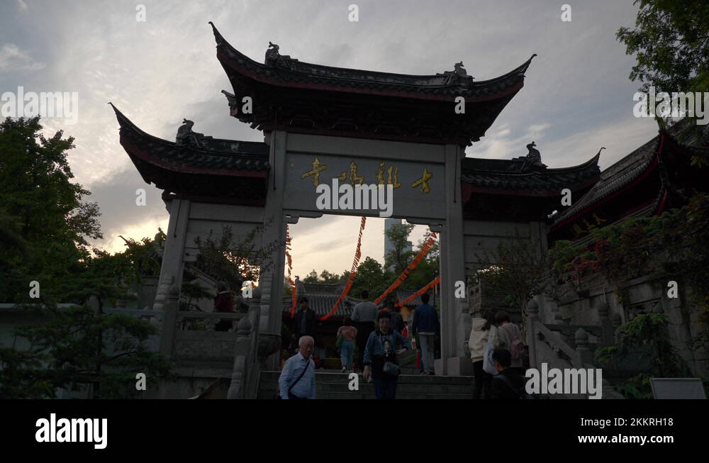 sunset nanjing tallest building crowded temple gate view slow motion 4k ...