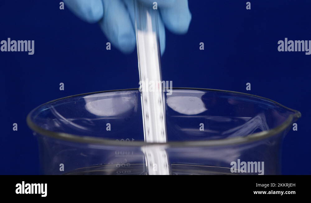 Measuring temperature chemical reaction Stock Videos & Footage - HD and ...