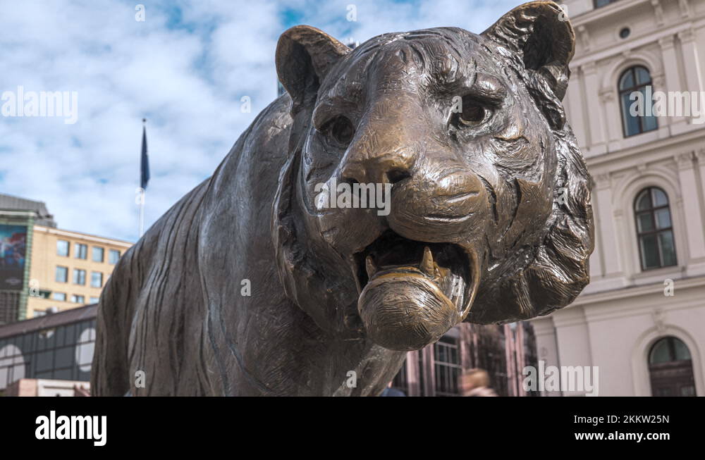 Tiger statue oslo station Stock Videos & Footage HD and 4K Video