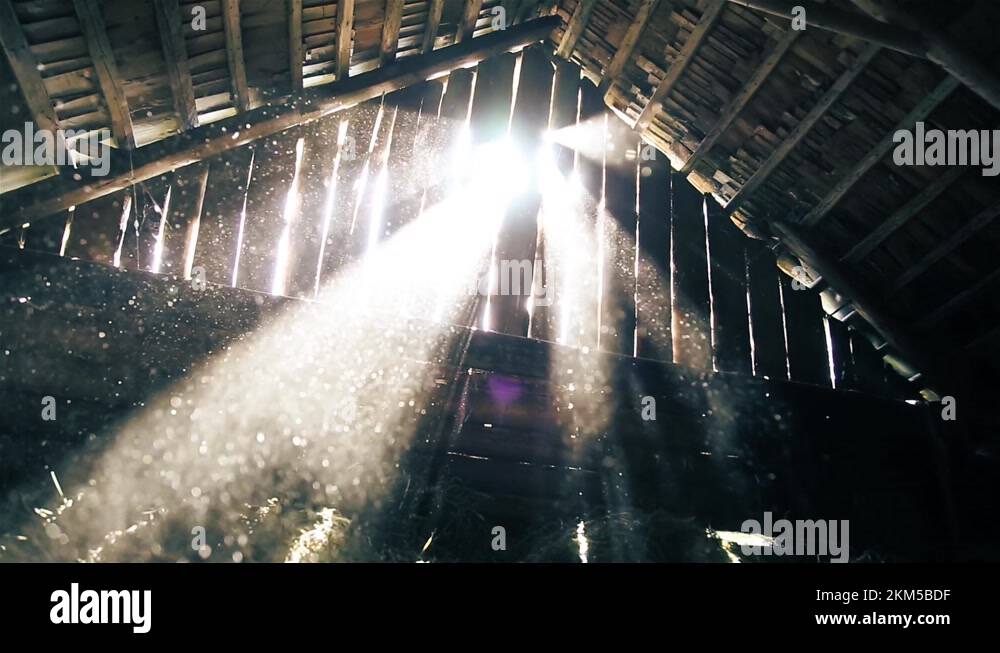 Light rays barn Stock Videos & Footage - HD and 4K Video Clips - Alamy