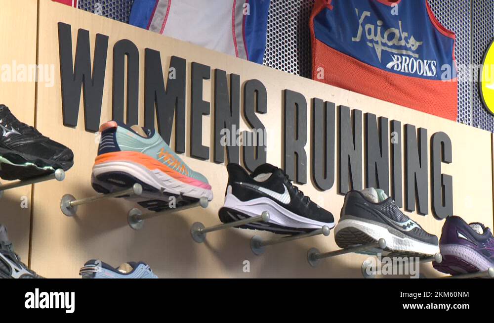 Athlete foot store Stock Videos & Footage HD and 4K Video Clips Alamy