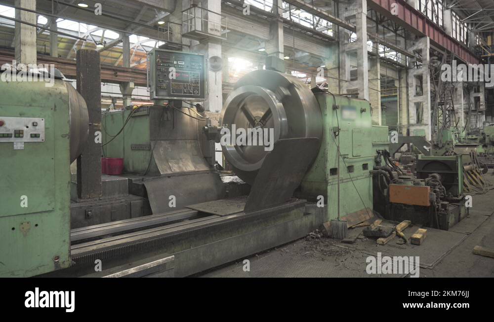 Boring lathe machine Stock Videos & Footage HD and 4K Video Clips Alamy