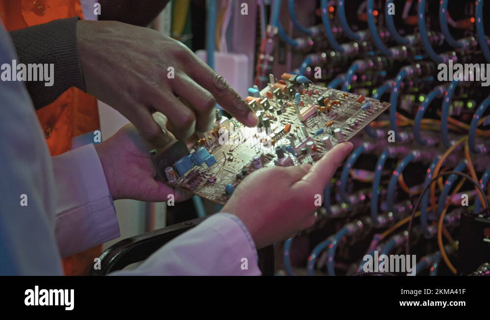 Circuit board data center Stock Videos & Footage - HD and 4K Video ...