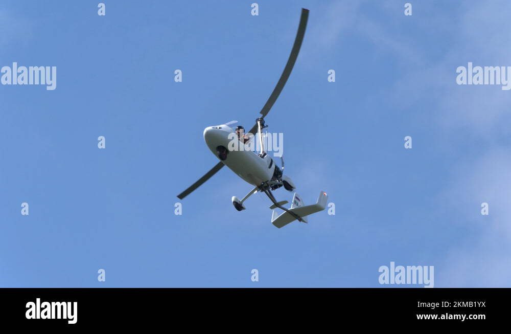 gyroplane Gyro Classic demonstration flight the Sky aviation festival