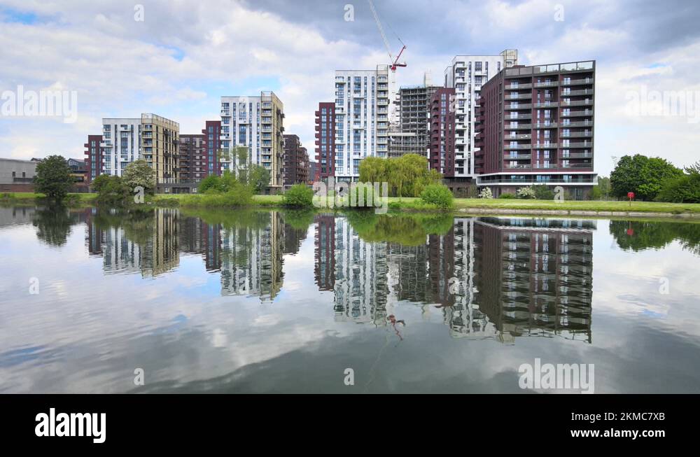 Mirroring architecture Stock Videos & Footage HD and 4K Video Clips