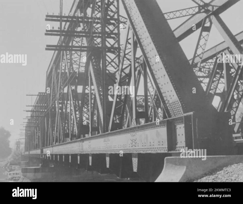 Vintage steel bridges Stock Videos & Footage HD and 4K Video Clips