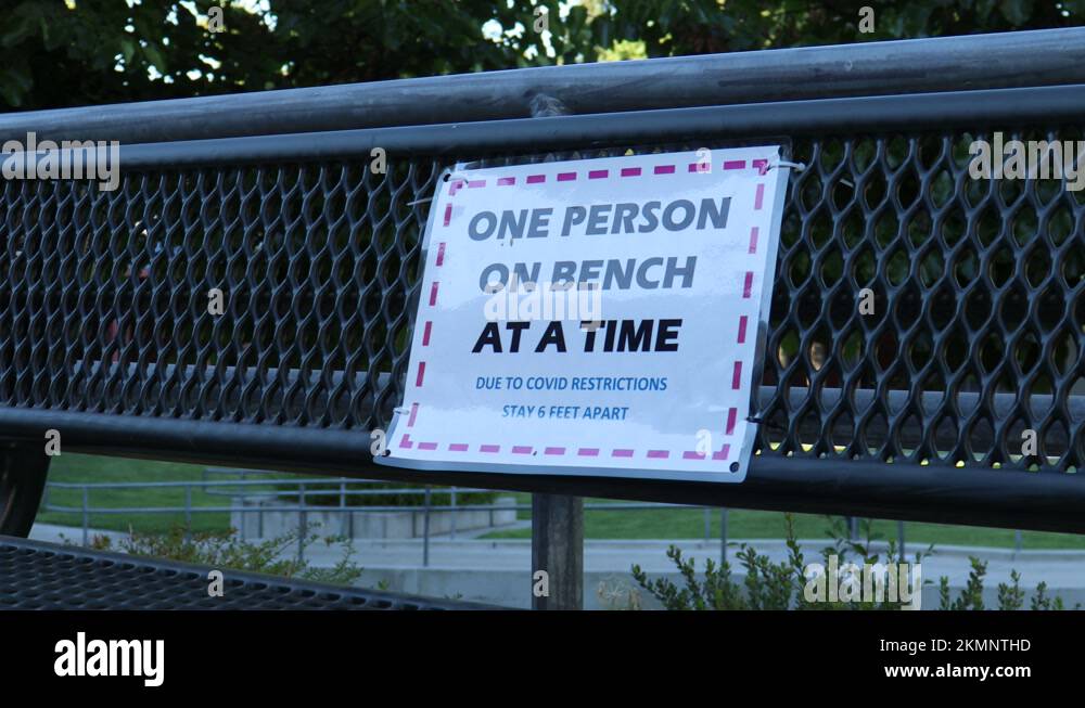 Social benches Stock Videos & Footage - HD and 4K Video Clips - Alamy