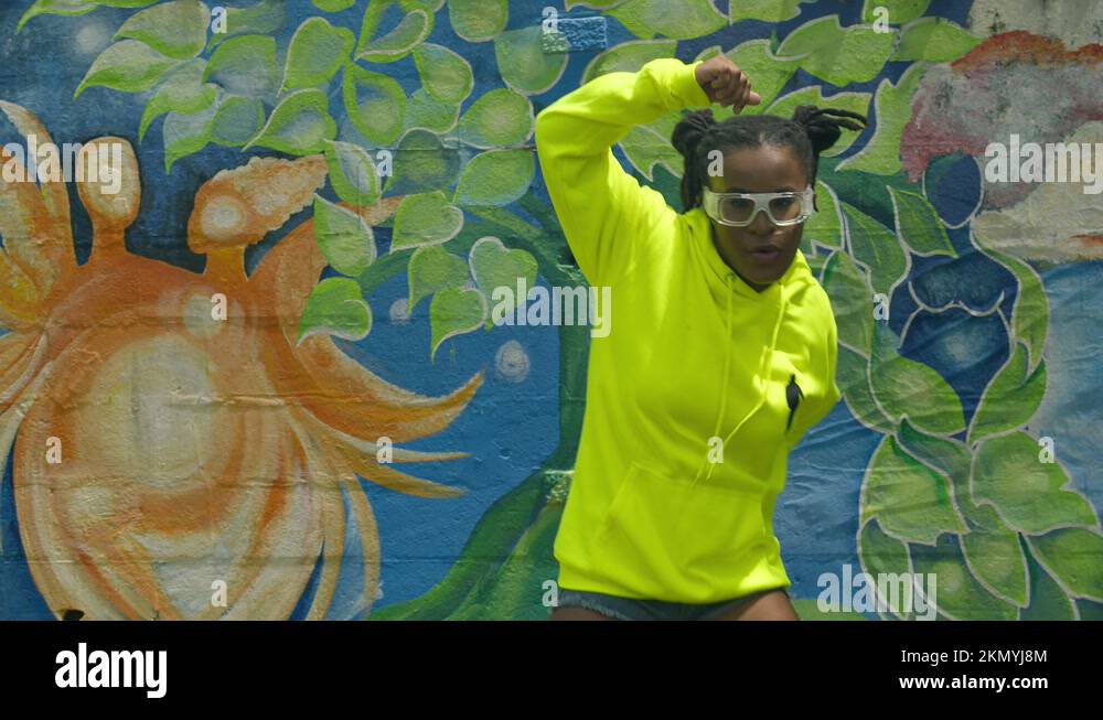 Caribbean dancer dancers Stock Videos & Footage - HD and 4K Video Clips ...