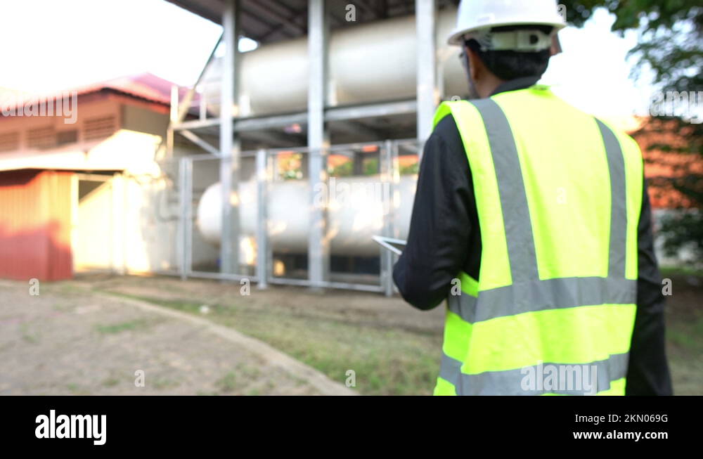 Liquid helium storage tank Stock Videos & Footage - HD and 4K Video ...