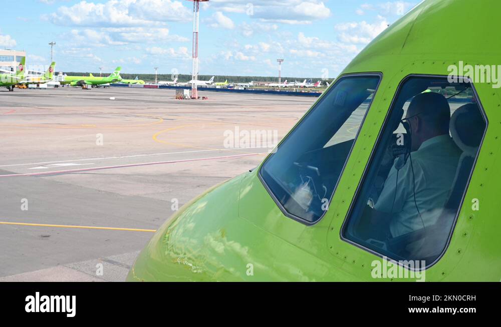 A 10 flight simulator Stock Videos & Footage - HD and 4K Video Clips ...