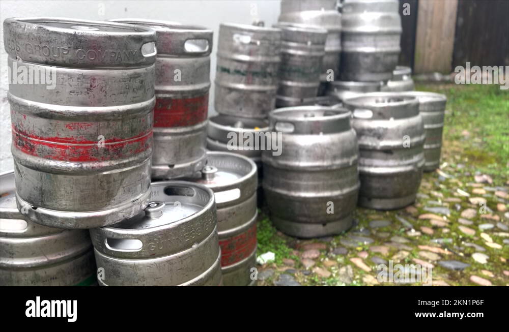 Empty beer kegs Stock Videos & Footage HD and 4K Video Clips Alamy