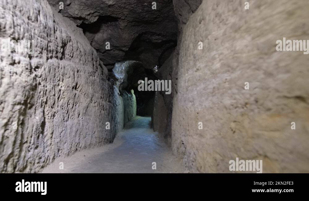Tunnels of the Egyptian pyramids. Science, archeology, underground