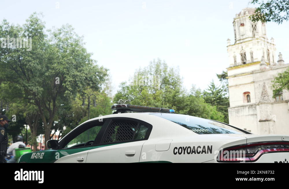 Historic police car Stock Videos & Footage - HD and 4K Video Clips - Alamy