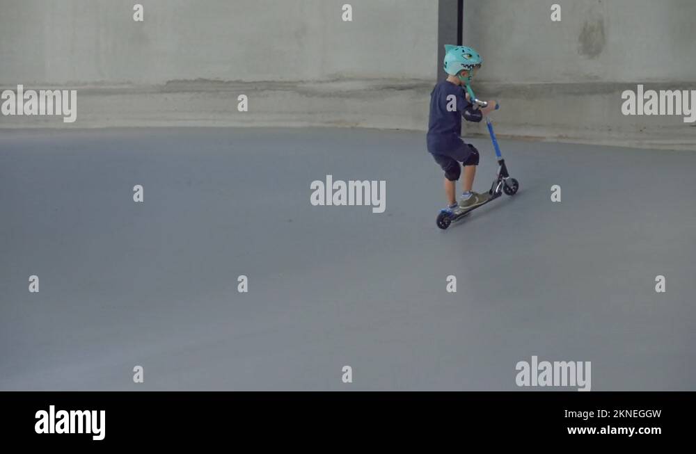 Year 7 boy Stock Videos & Footage - HD and 4K Video Clips - Alamy