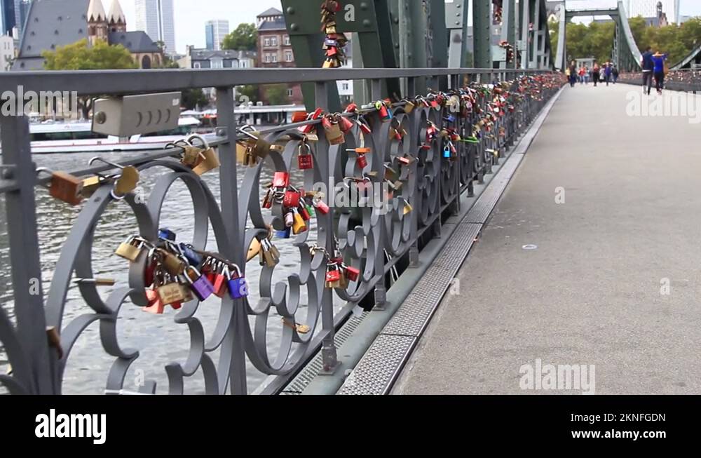 Padlocks on bridges Stock Videos & Footage HD and 4K Video Clips Alamy