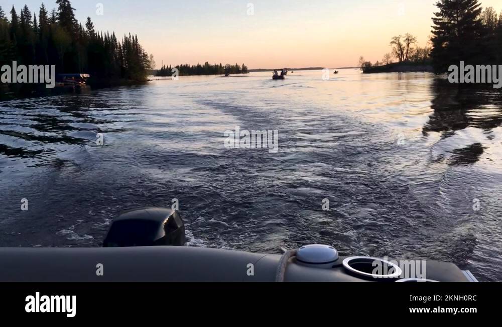 Lac du Stock Videos & Footage HD and 4K Video Clips Alamy