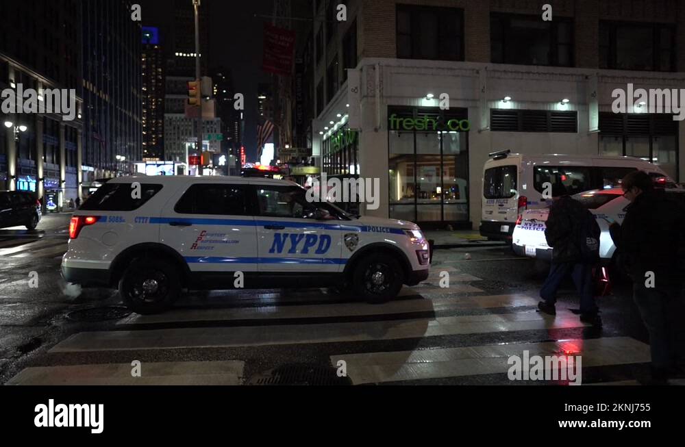 Emergency response call Stock Videos & Footage HD and 4K Video Clips