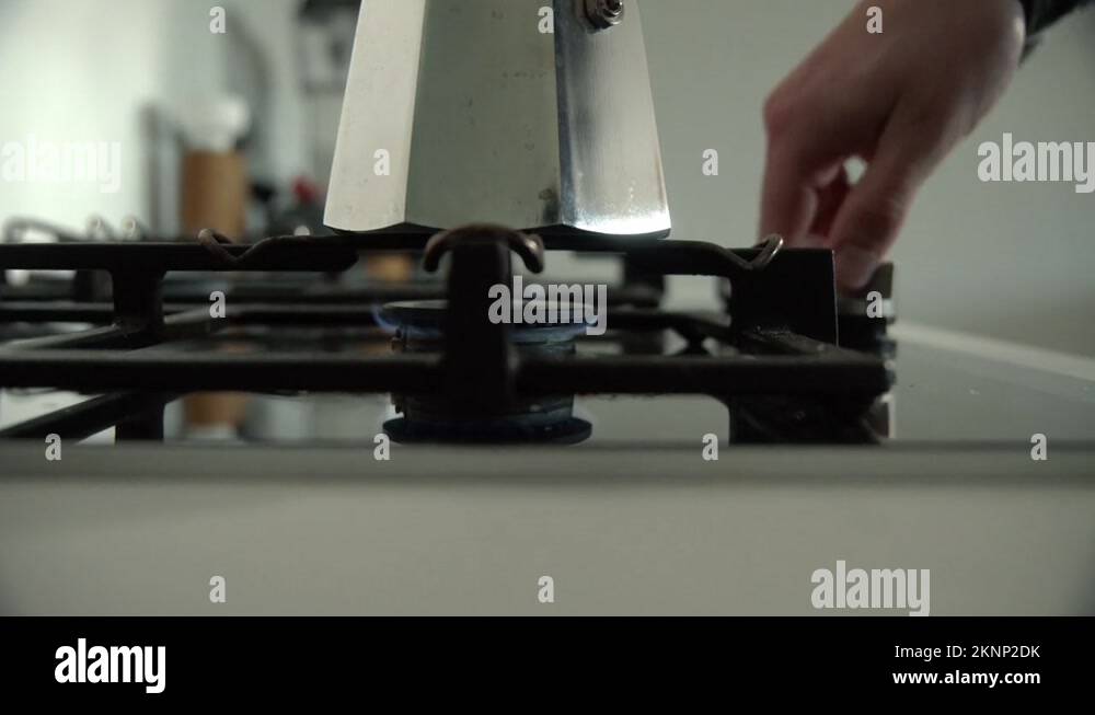 Bialetti moka express Stock Videos & Footage HD and 4K Video Clips