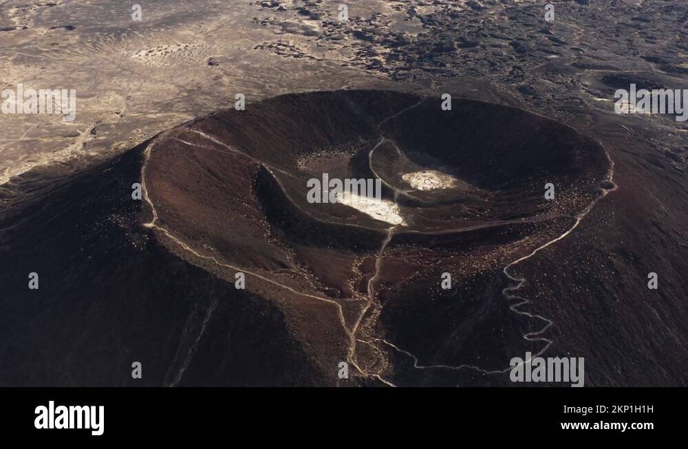 Cone dormant volcano Stock Videos & Footage - HD and 4K Video Clips - Alamy