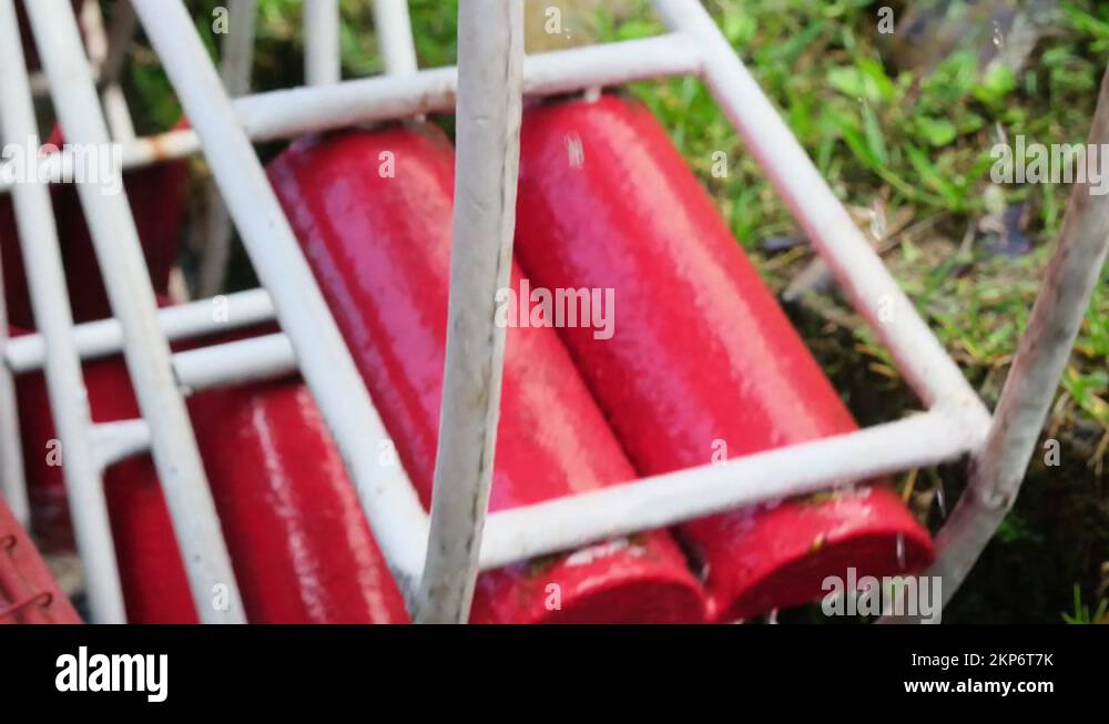 How wheel works Stock Videos & Footage HD and 4K Video Clips Alamy