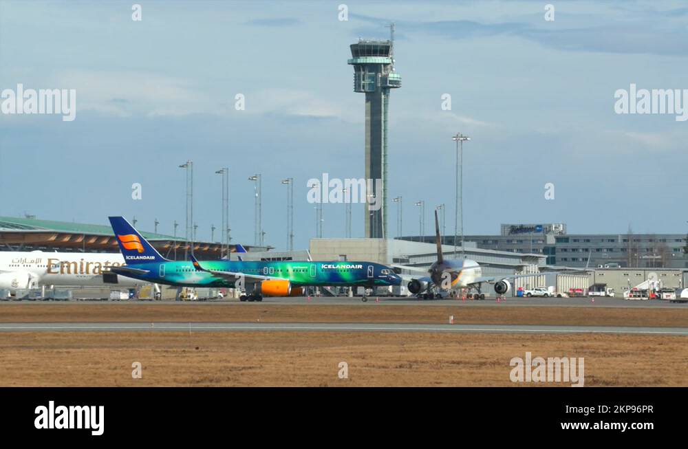 Herpa 529129 Icelandair B757-200 Hekla Aurora