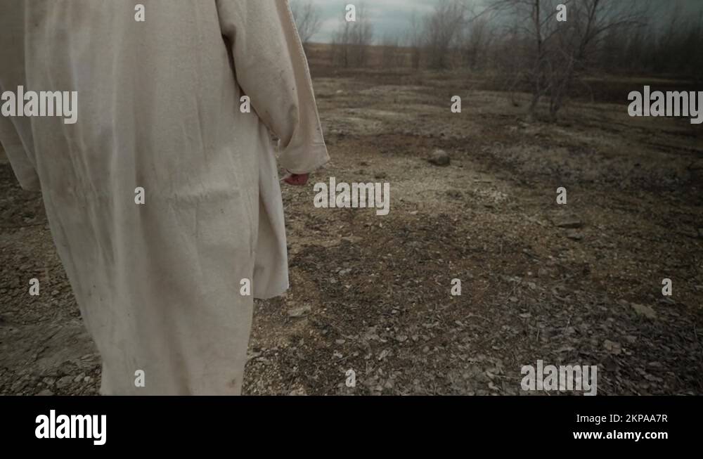  Jesus Christ, white robe, walking, prophet, middle eastern bible