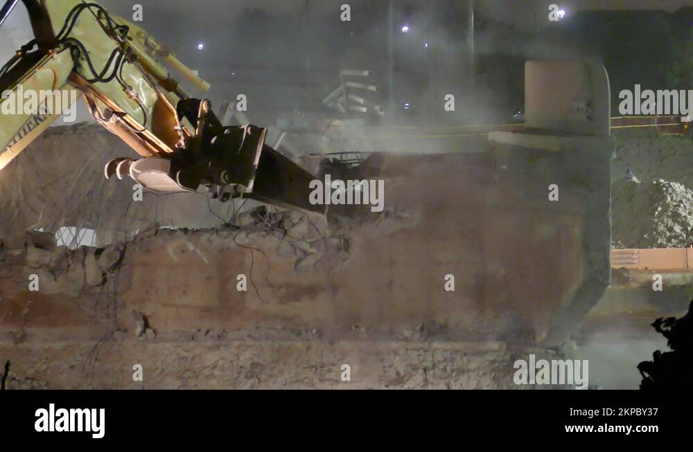 Hydraulic hammers Stock Videos & Footage HD and 4K Video Clips Alamy