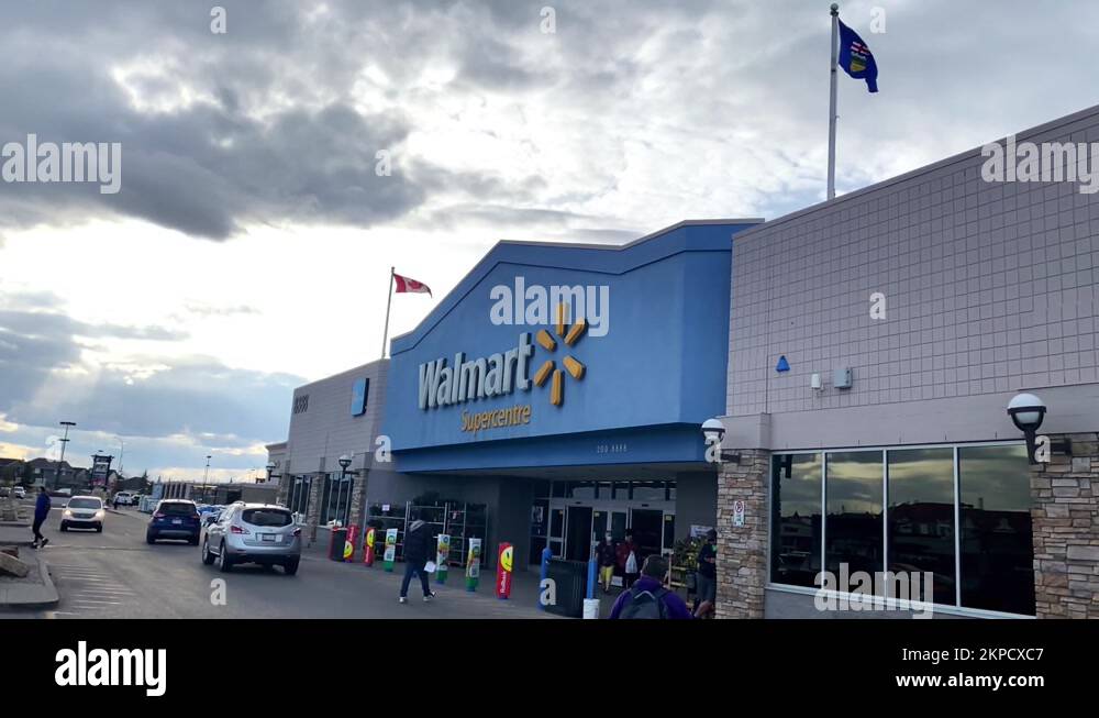 Walmart supercenter discount department store Stock Videos & Footage HD and 4K Video Clips Alamy