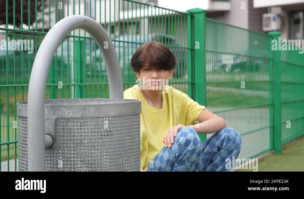 Coca cola kid Stock Videos & Footage - HD and 4K Video Clips - Alamy