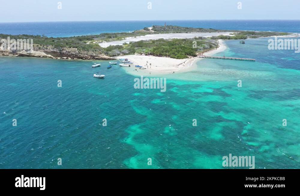 Boatslanding Stock Videos & Footage HD and 4K Video Clips Alamy