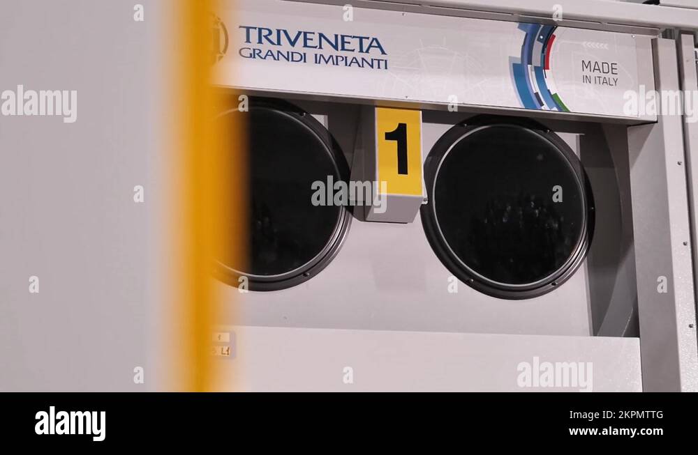 Tumble dryers Stock Videos & Footage HD and 4K Video Clips Alamy
