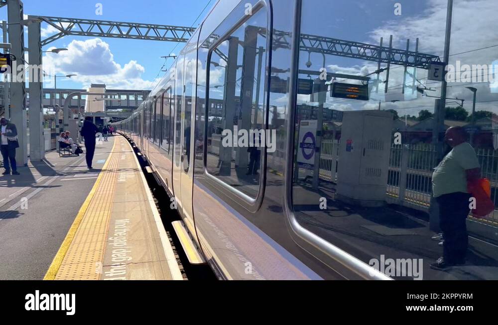 Elizabeth Line at London Underground - LONDON, UK - JUNE 9, 2022 Stock ...